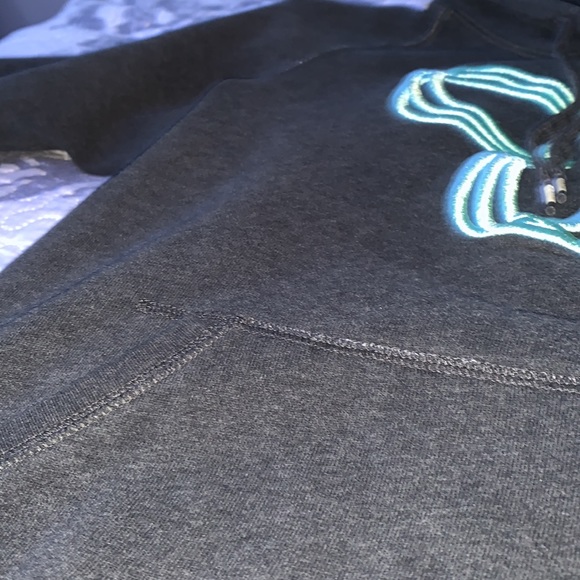 TNA Hoodie - Picture 3 of 3